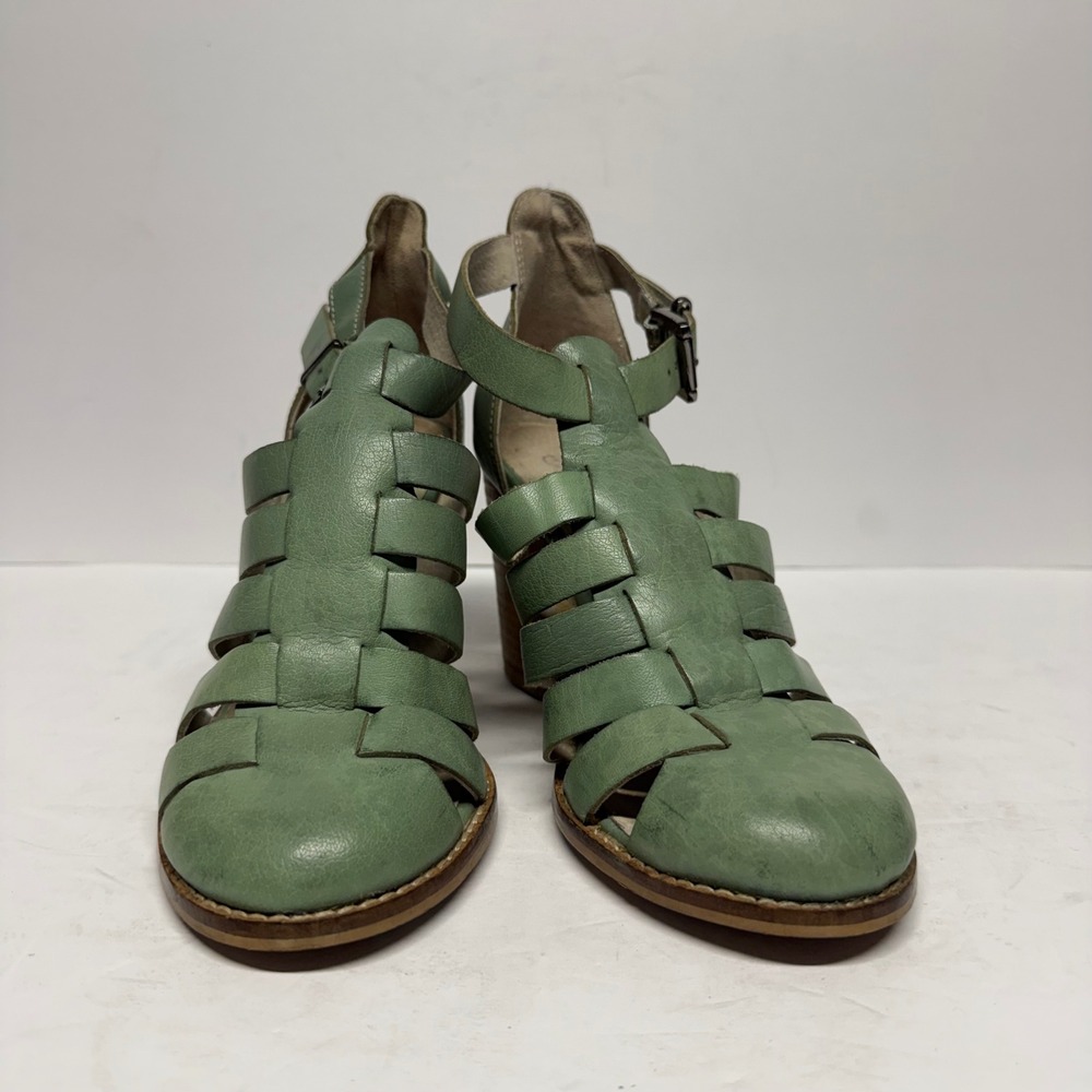 Seychelles Sage Green Leather Caged Gladiator Block Heel Sandals Size 8 - Picture 2 of 9